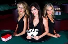 Representasi agen dukungan pelanggan colok gaming yang responsif dan profesional